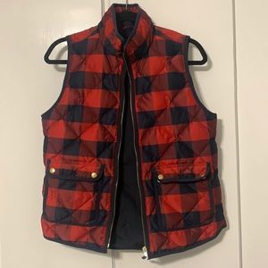 Jcrew small Buffalo red/navy plaid vest. Like new!!  Small
